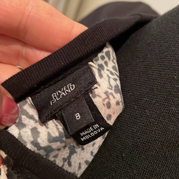 River Island NWOT UK 8 (US 4) - Picture 3 of 3